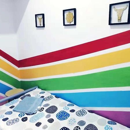 בריסל Cozy Rooms With Share The Bathroom And Kitchen מראה חיצוני תמונה