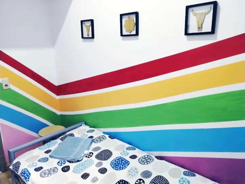 בריסל Cozy Rooms With Share The Bathroom And Kitchen מראה חיצוני תמונה