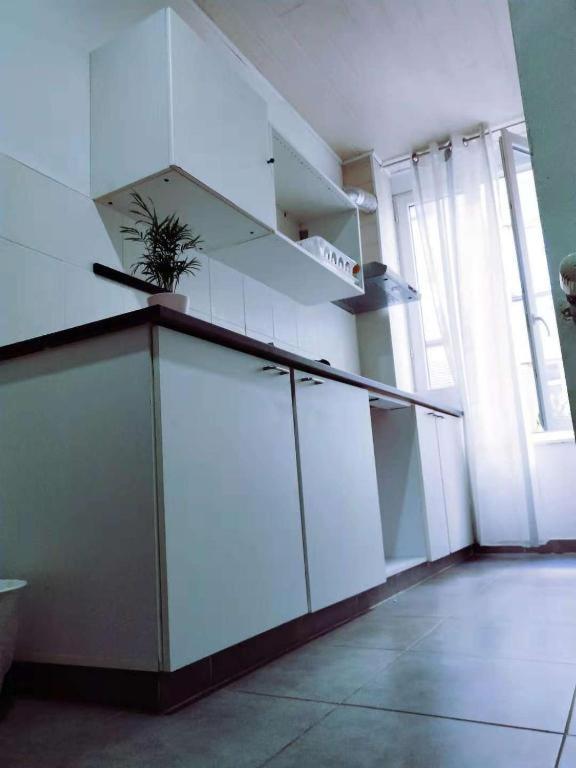 בריסל Cozy Rooms With Share The Bathroom And Kitchen מראה חיצוני תמונה
