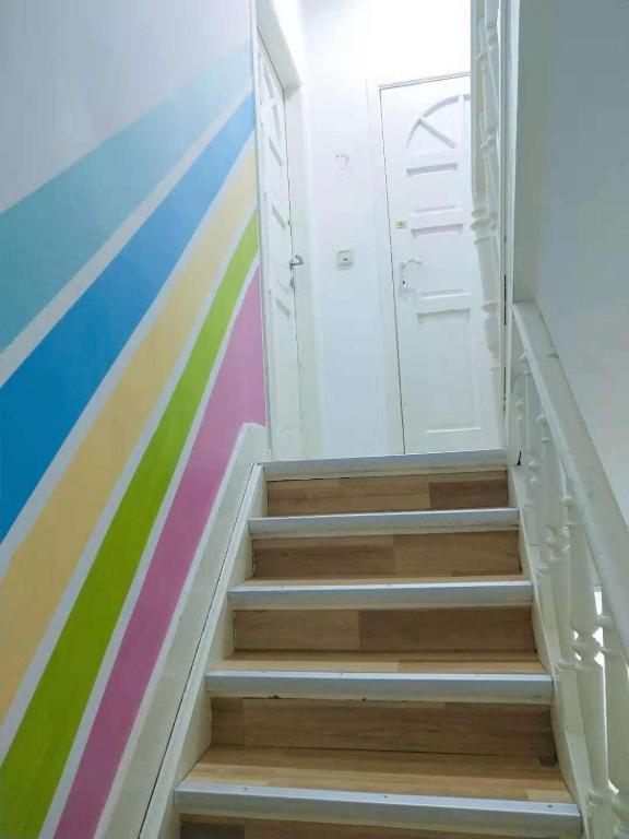 בריסל Cozy Rooms With Share The Bathroom And Kitchen מראה חיצוני תמונה